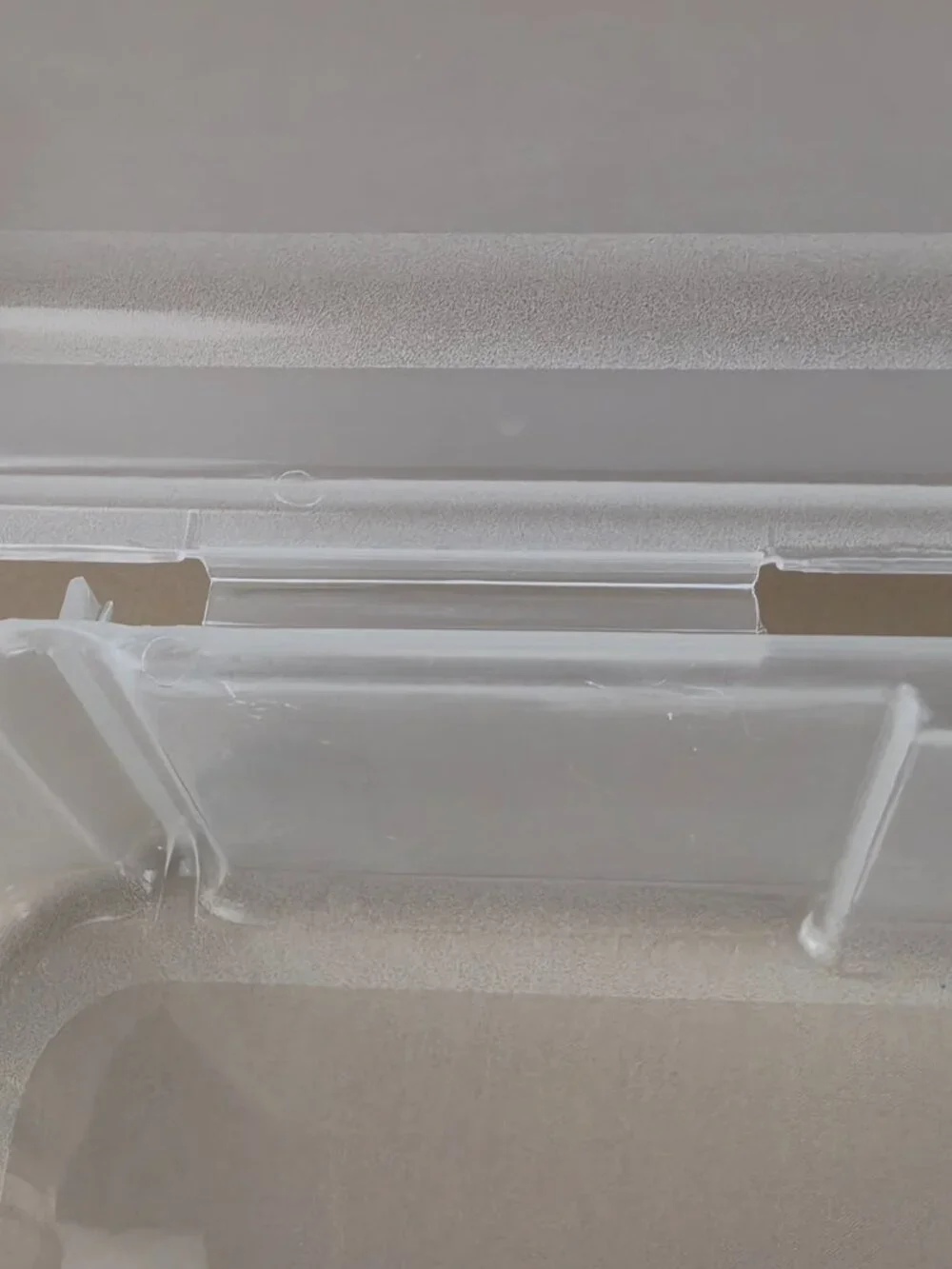 Vintage Rubbermaid Clear Plastic Snap Case Hinged Storage Container 2282 90’s